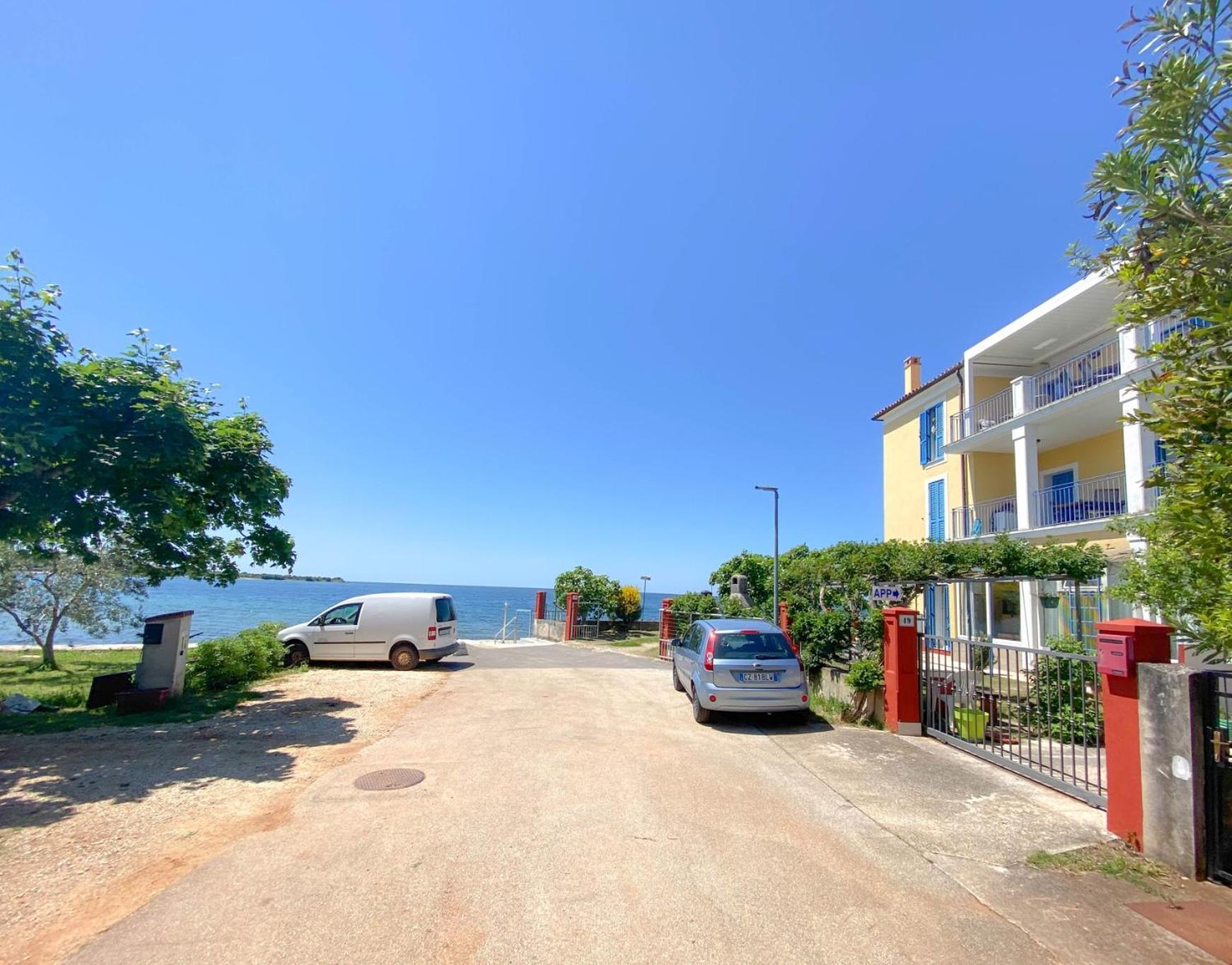 Belvedere Gore Novigrad  ภายนอก รูปภาพ